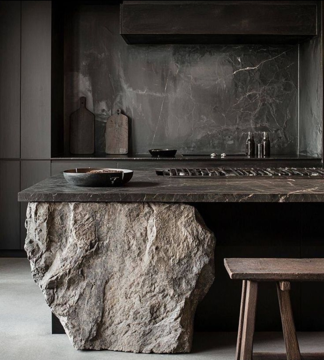 Dağ Qaya Üslublu Masalar